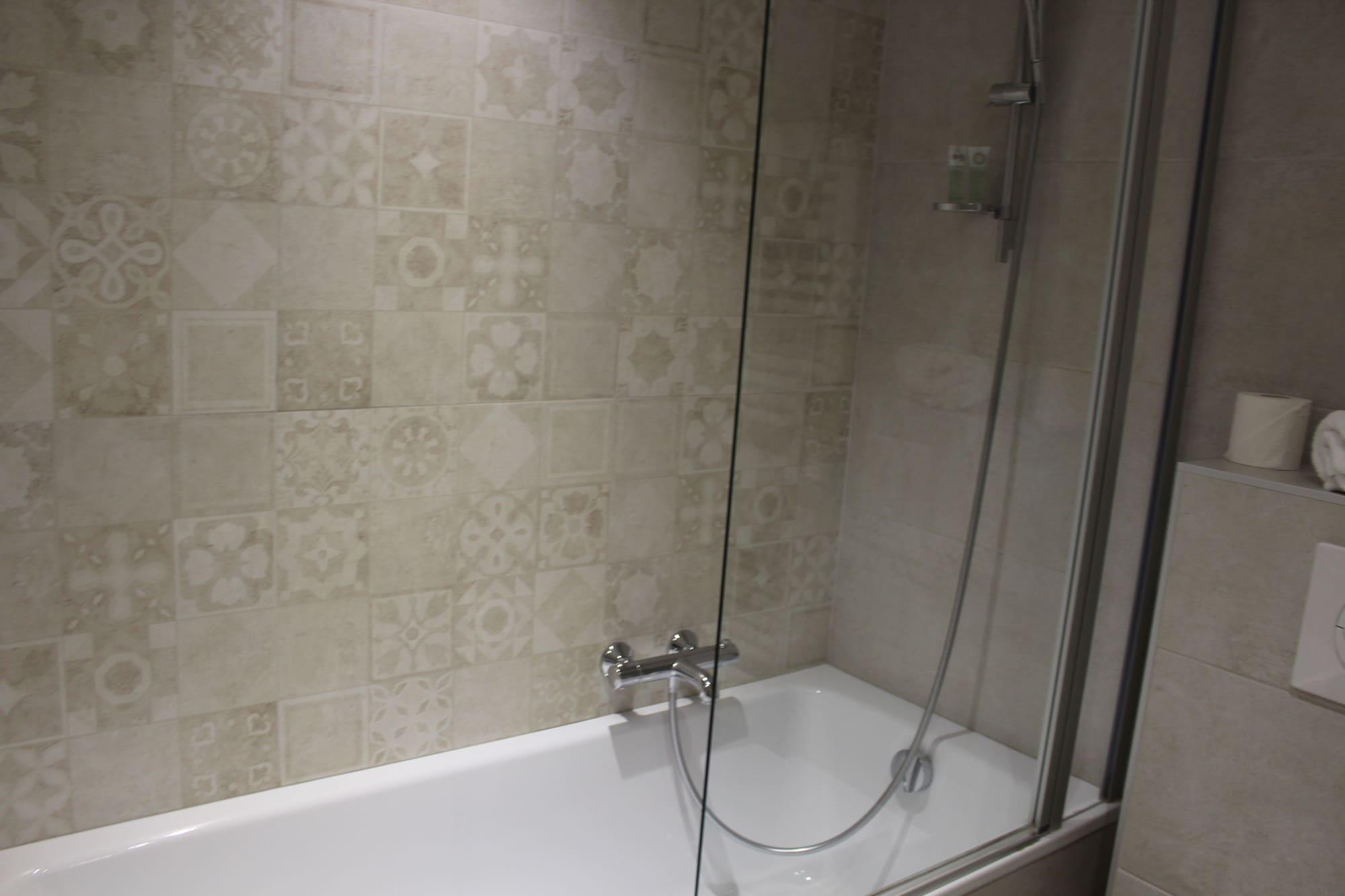 Best Western Plus Hotel D'Angleterre Bourges Exterior photo
